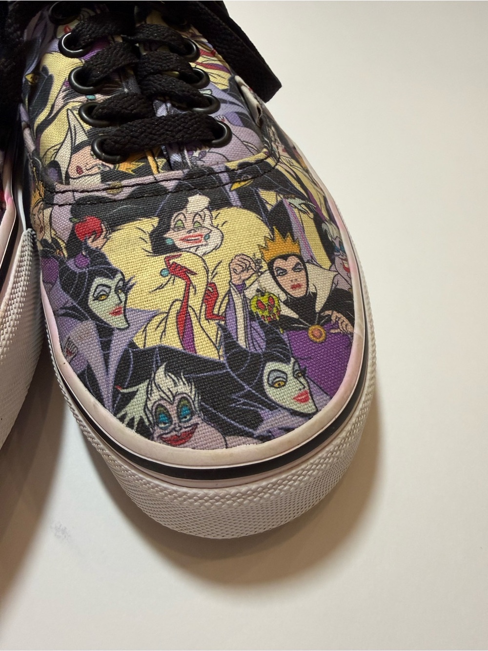 Vans x Disney Villainesses Collection Slim Low Top Sneakers Wicked Color Palette - Picture 14 of 14
